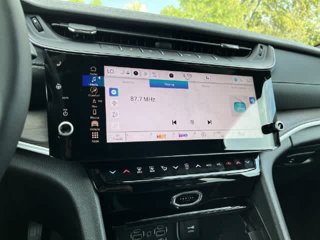 2027 Jeep Grand Cherokee GRAND CHEROKEE L LIMITED 4X4