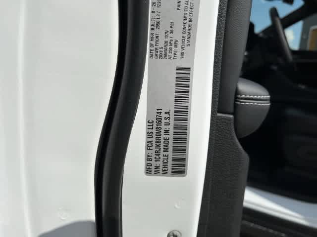 2027 Jeep Grand Cherokee GRAND CHEROKEE L LIMITED 4X4
