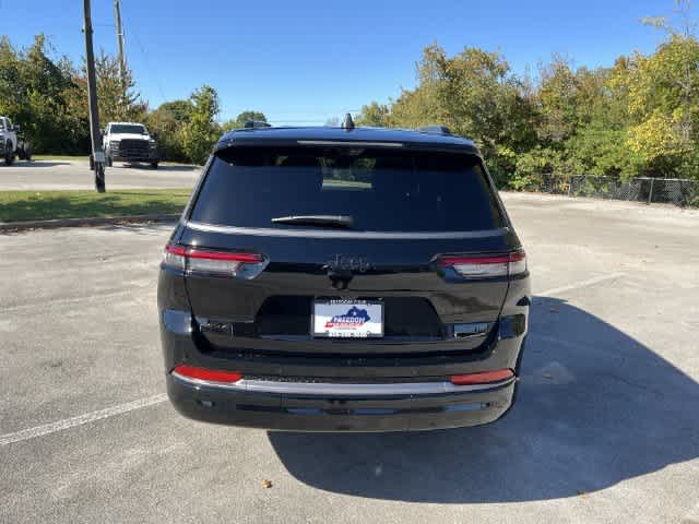 2027 Jeep Grand Cherokee GRAND CHEROKEE L LIMITED RESERVE 4X4