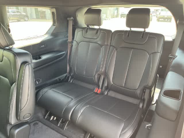 2027 Jeep Grand Cherokee GRAND CHEROKEE L LIMITED 4X4