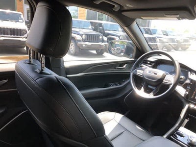 2026 Jeep Grand Cherokee GRAND CHEROKEE L LIMITED 4X4