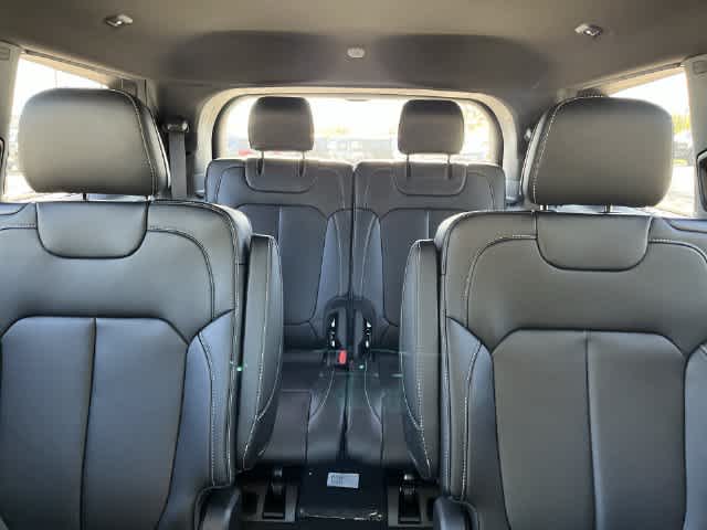2027 Jeep Grand Cherokee GRAND CHEROKEE L LIMITED 4X4
