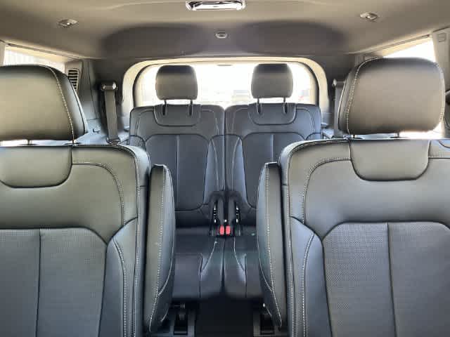 2027 Jeep Grand Cherokee GRAND CHEROKEE L LIMITED RESERVE 4X4