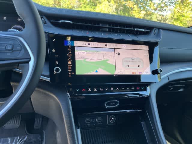 2027 Jeep Grand Cherokee GRAND CHEROKEE L LIMITED 4X4