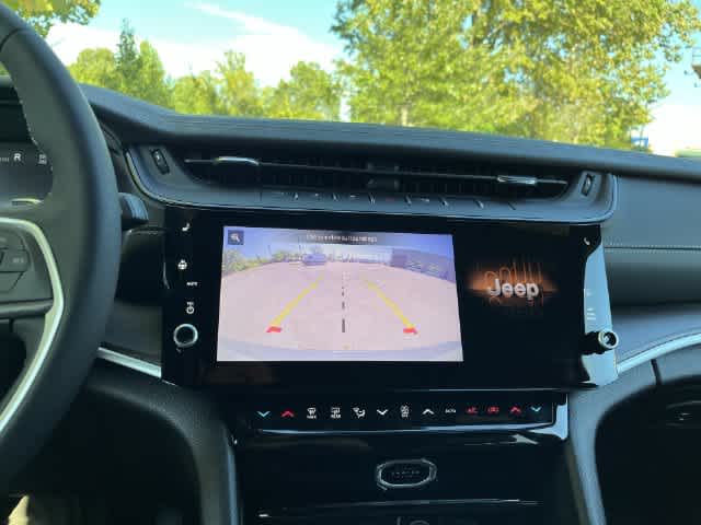 2027 Jeep Grand Cherokee GRAND CHEROKEE L LIMITED 4X4