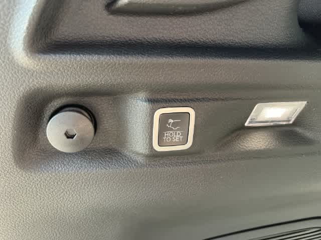 2027 Jeep Grand Cherokee GRAND CHEROKEE L LIMITED 4X4