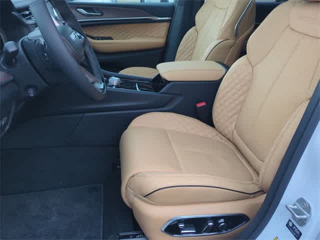 2025 Jeep Grand Cherokee GRAND CHEROKEE L SUMMIT 4X4