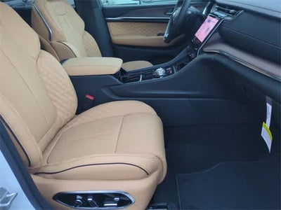 2025 Jeep Grand Cherokee GRAND CHEROKEE L SUMMIT 4X4