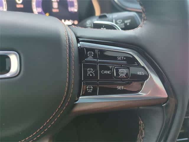 2025 Jeep Grand Cherokee GRAND CHEROKEE L SUMMIT 4X4