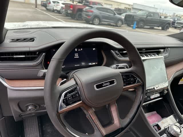 2025 Jeep Grand Cherokee GRAND CHEROKEE L SUMMIT 4X4