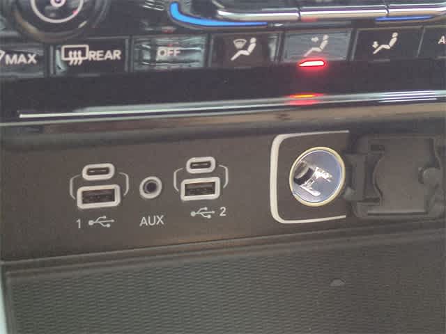 2025 Jeep Grand Cherokee GRAND CHEROKEE L SUMMIT 4X4