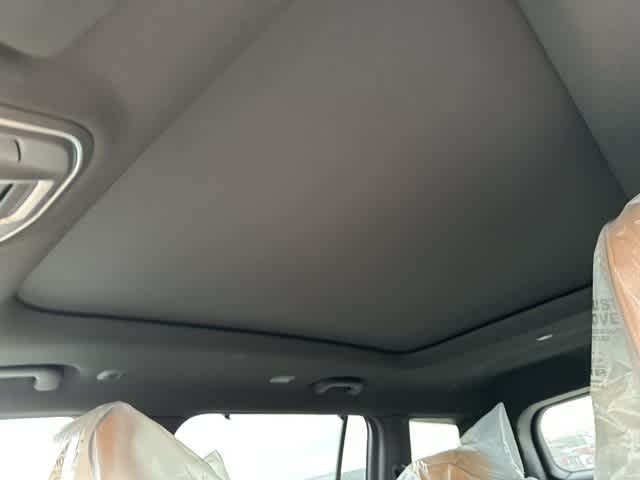 2025 Jeep Grand Cherokee GRAND CHEROKEE L SUMMIT 4X4