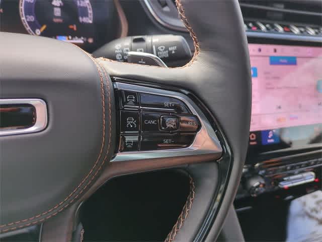 2025 Jeep Grand Cherokee GRAND CHEROKEE L SUMMIT 4X4