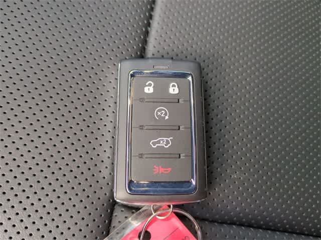 2025 Jeep Grand Cherokee GRAND CHEROKEE L SUMMIT 4X4