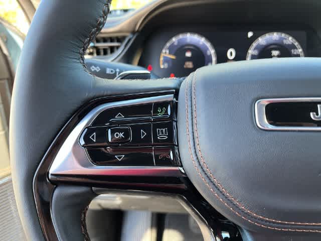 2027 Jeep Grand Cherokee GRAND CHEROKEE L SUMMIT 4X4