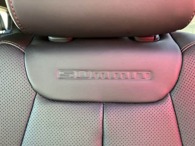 2027 Jeep Grand Cherokee GRAND CHEROKEE L SUMMIT 4X4