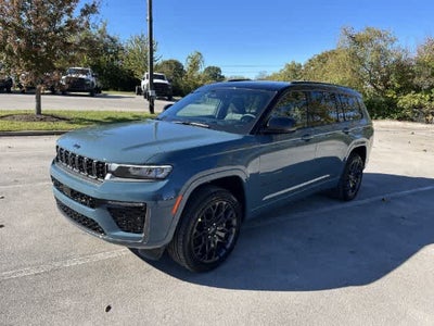 2027 Jeep Grand Cherokee GRAND CHEROKEE L SUMMIT 4X4