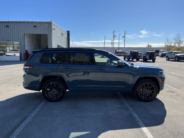2027 Jeep Grand Cherokee GRAND CHEROKEE L SUMMIT 4X4