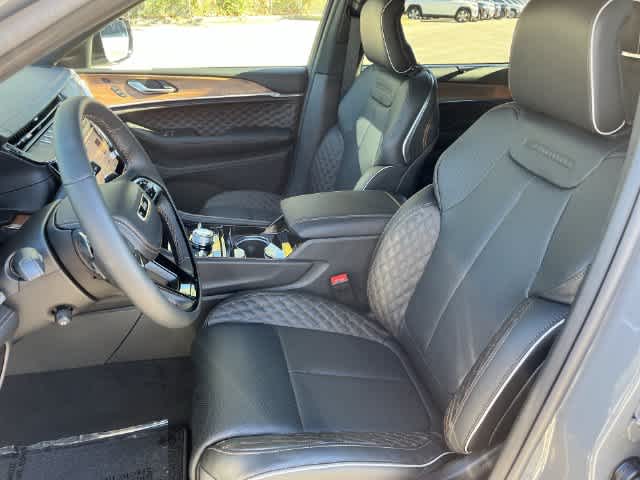 2027 Jeep Grand Cherokee GRAND CHEROKEE L SUMMIT 4X4