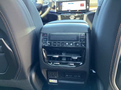 2027 Jeep Grand Cherokee GRAND CHEROKEE L SUMMIT 4X4