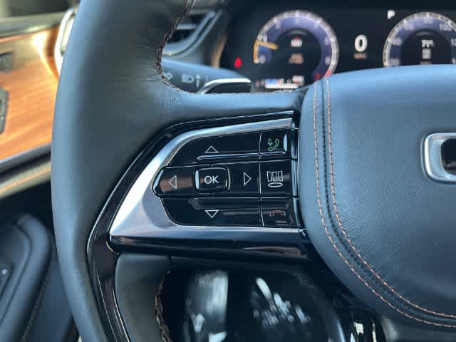 2027 Jeep Grand Cherokee GRAND CHEROKEE L SUMMIT 4X4