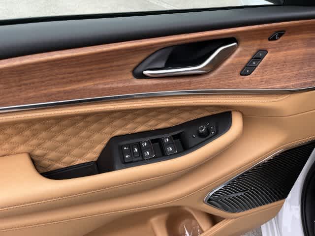 2027 Jeep Grand Cherokee GRAND CHEROKEE L SUMMIT 4X4