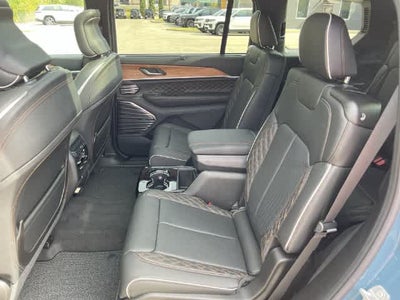 2027 Jeep Grand Cherokee GRAND CHEROKEE L SUMMIT 4X4