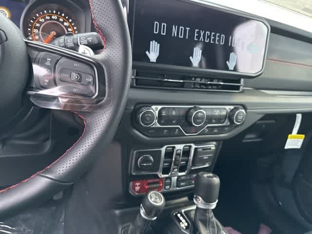 2026 Jeep Wrangler WRANGLER 4-DOOR MOAB 392