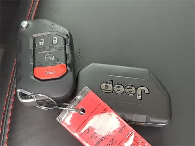 2026 Jeep Wrangler WRANGLER 4-DOOR MOAB 392