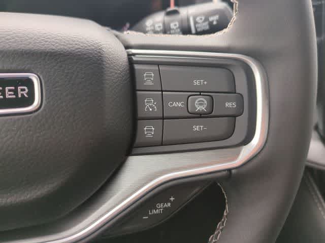 2026 Jeep Grand Wagoneer GRAND WAGONEER L LIMITED RESERVE 4X4