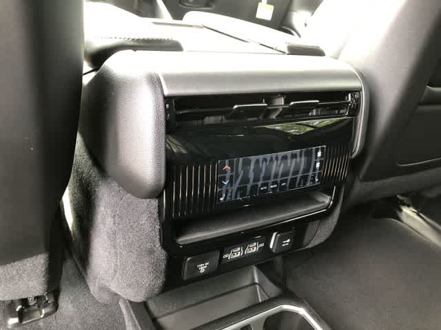 2026 Jeep Grand Wagoneer GRAND WAGONEER LIMITED RESERVE 4X4