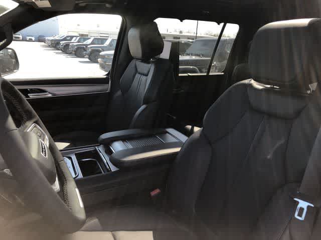 2026 Jeep Grand Wagoneer GRAND WAGONEER LIMITED RESERVE 4X4