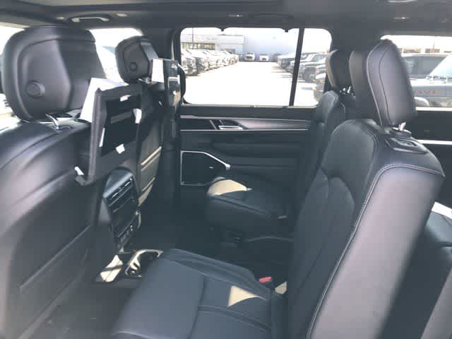 2026 Jeep Grand Wagoneer GRAND WAGONEER LIMITED RESERVE 4X4