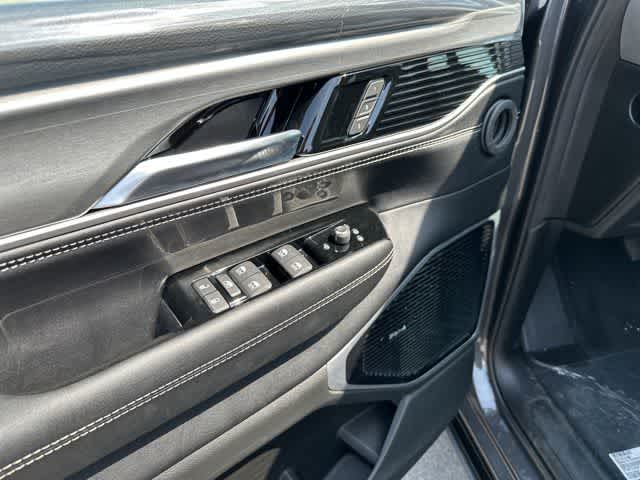 2026 Jeep Grand Wagoneer Limited Reserve