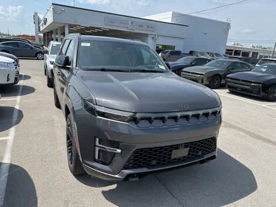 2026 Jeep Grand Wagoneer Limited Reserve