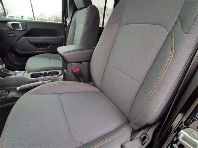 2026 Jeep Gladiator GLADIATOR SPORT S 4X4