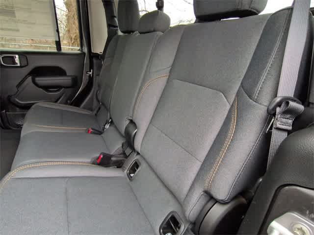 2026 Jeep Gladiator GLADIATOR SPORT S 4X4