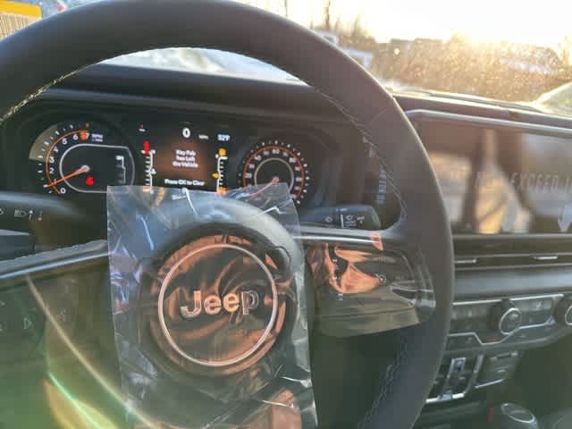 2026 Jeep Gladiator GLADIATOR SPORT S 4X4