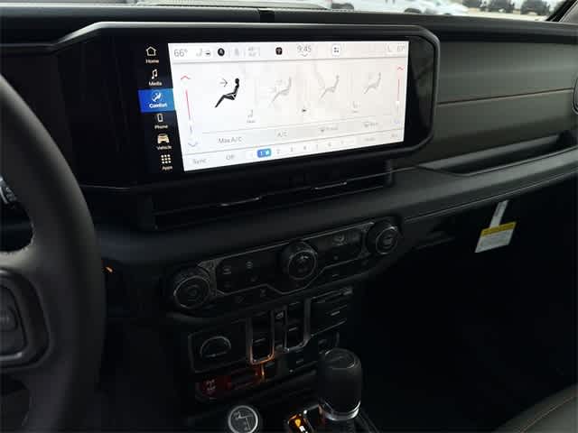 2026 Jeep Gladiator GLADIATOR MOJAVE 4X4