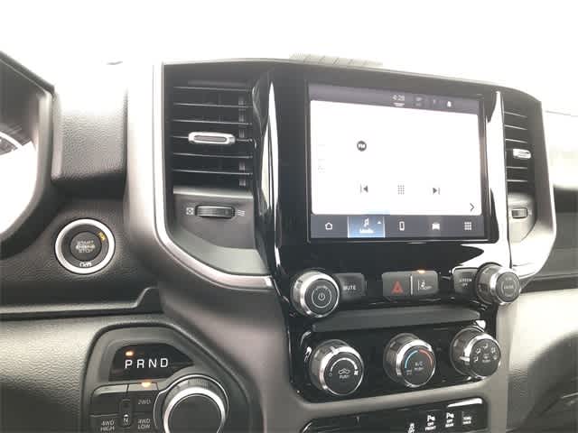 2026 RAM 1500 RAM 1500 EXPRESS CREW CAB 4X4 5'7' BOX