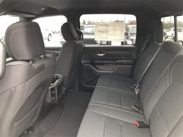 2026 RAM 1500 RAM 1500 EXPRESS CREW CAB 4X4 5'7' BOX