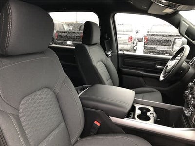 2026 RAM 1500 RAM 1500 EXPRESS CREW CAB 4X4 5'7' BOX