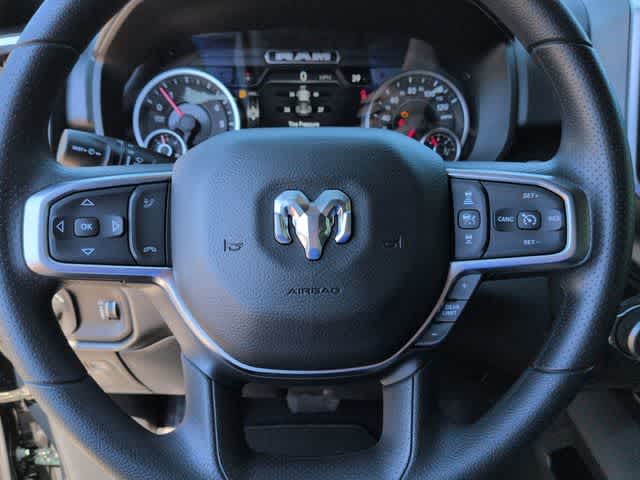 2026 RAM 1500 RAM 1500 EXPRESS CREW CAB 4X4 5'7' BOX