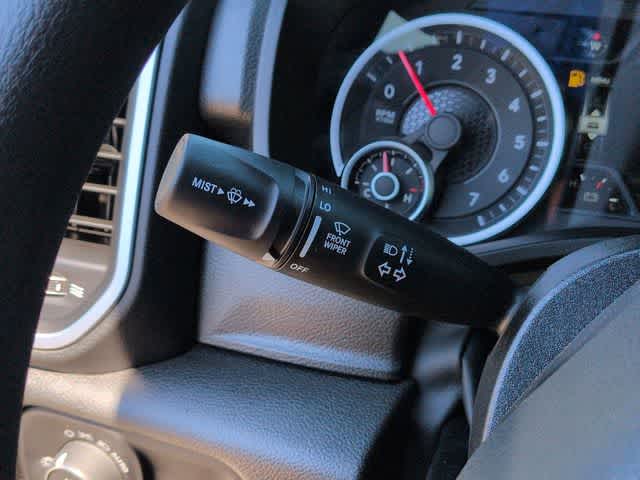 2026 RAM 1500 RAM 1500 EXPRESS CREW CAB 4X4 5'7' BOX