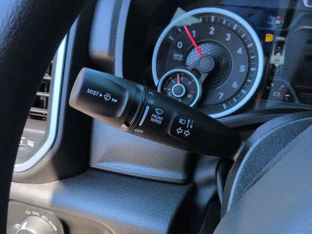 2026 RAM 1500 RAM 1500 EXPRESS CREW CAB 4X4 5'7' BOX