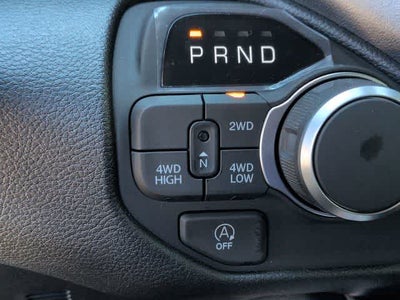 2026 RAM 1500 RAM 1500 EXPRESS CREW CAB 4X4 5'7' BOX