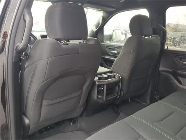 2026 RAM 1500 RAM 1500 EXPRESS CREW CAB 4X4 5'7' BOX