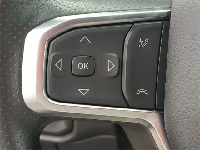 2026 RAM 1500 RAM 1500 EXPRESS CREW CAB 4X4 5'7' BOX