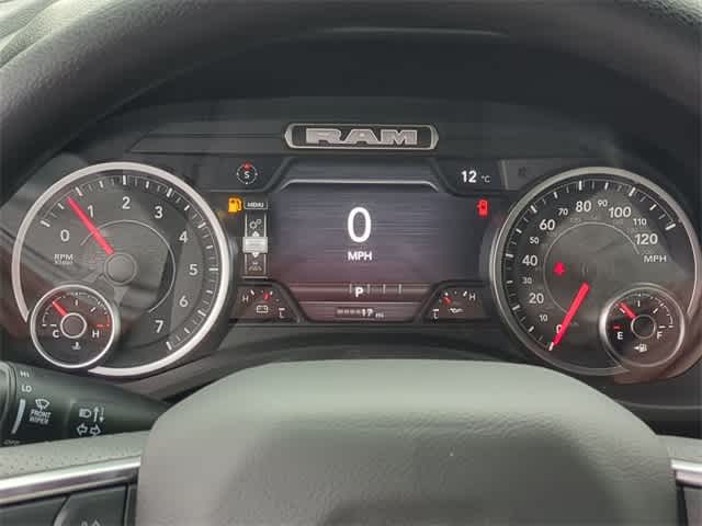 2026 RAM 1500 RAM 1500 EXPRESS CREW CAB 4X4 5'7' BOX