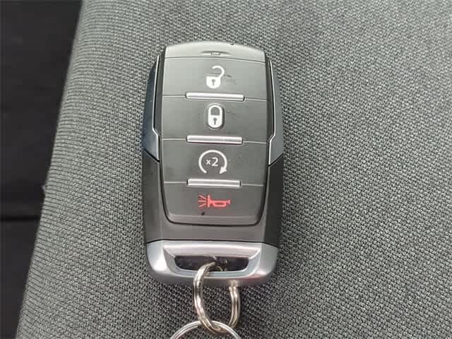 2026 RAM 1500 RAM 1500 EXPRESS CREW CAB 4X4 5'7' BOX